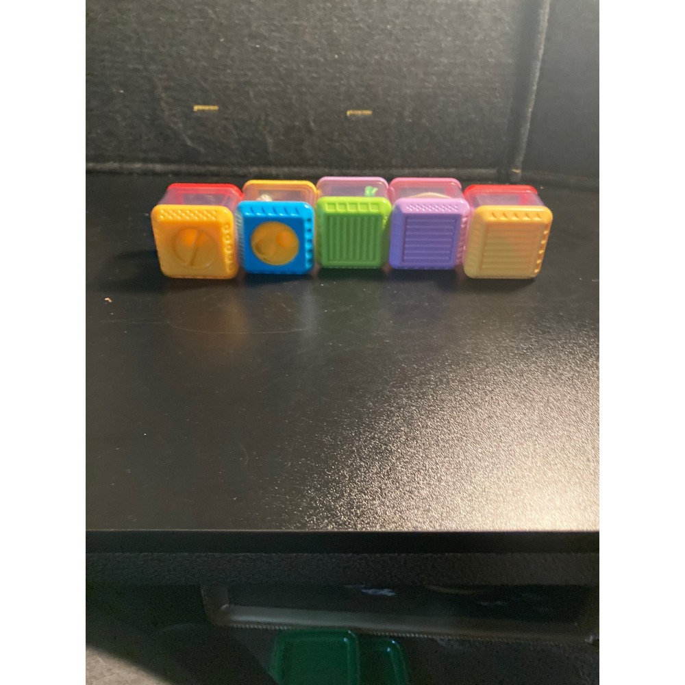 Fisher-Price Peek-a-Blocks Sensory Stacking Blocks Zebra Clown Food Set of 5 - Picture 11 of 11